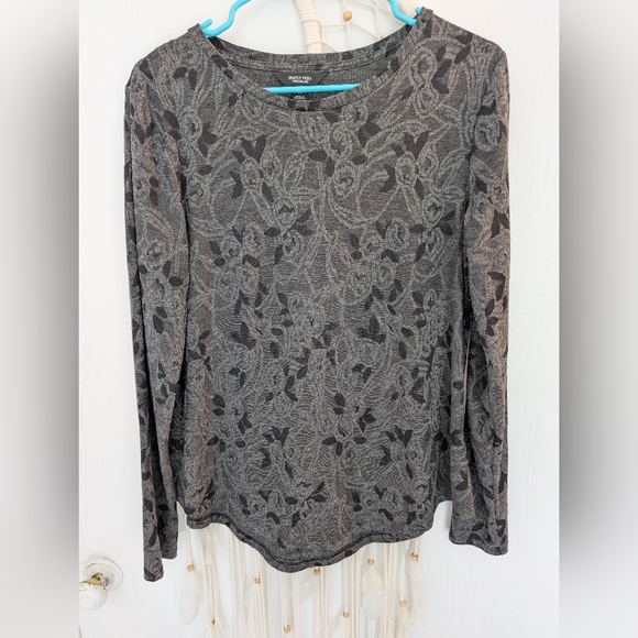 Simply Vera Vera Wang Tops - Vera Wang Floral Long Sleeve Top - Gray And Black